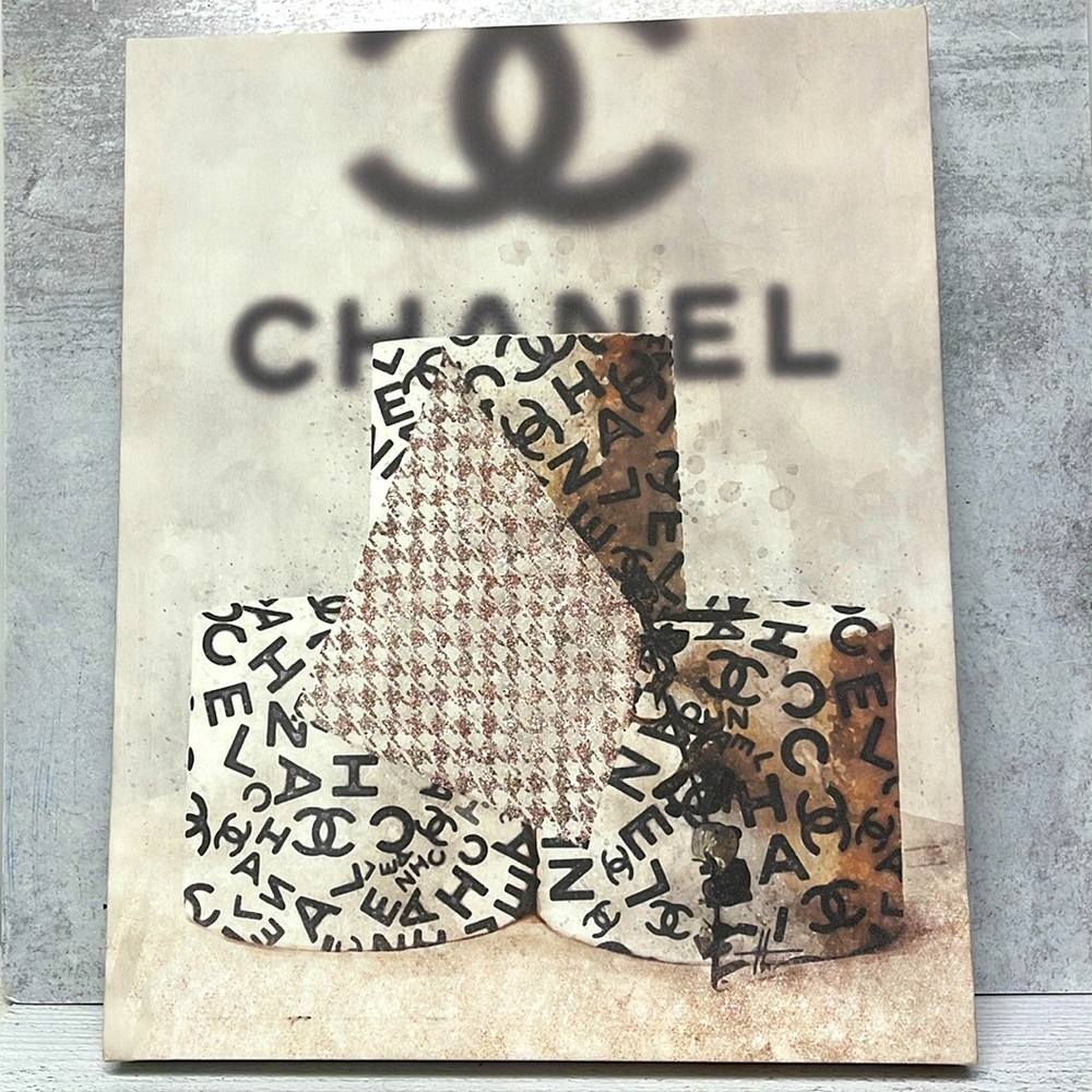 CHANEL Home decor